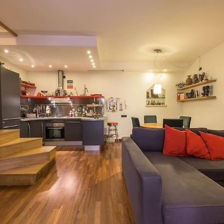 Traditional Apartment In Old City Bari Esterno foto