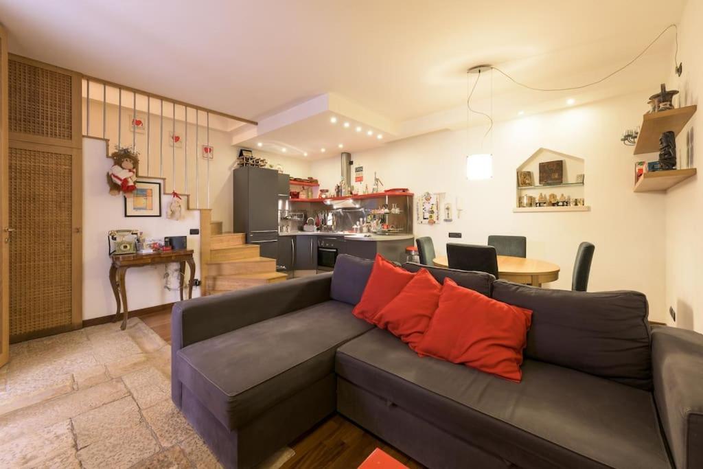 Traditional Apartment In Old City Bari Esterno foto