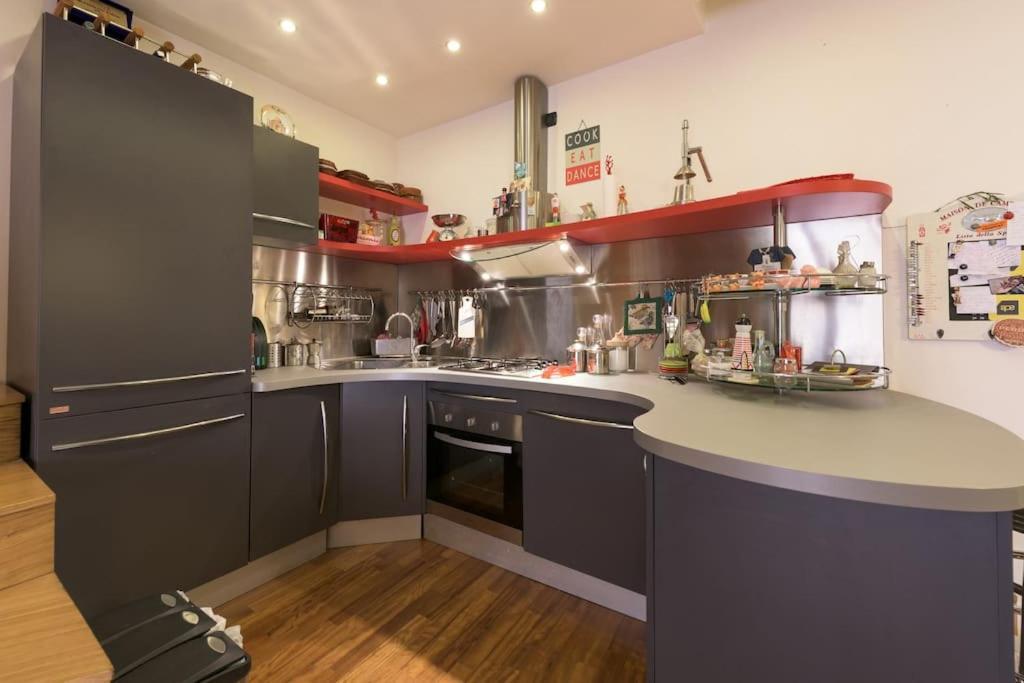 Traditional Apartment In Old City Bari Esterno foto