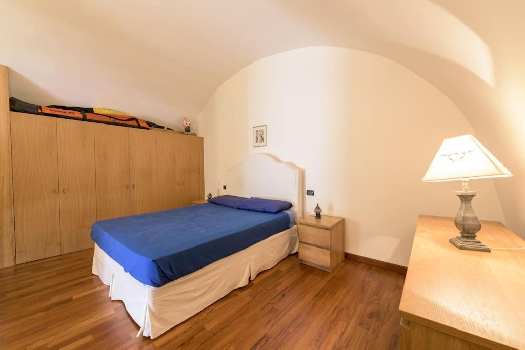 Traditional Apartment In Old City Bari Esterno foto
